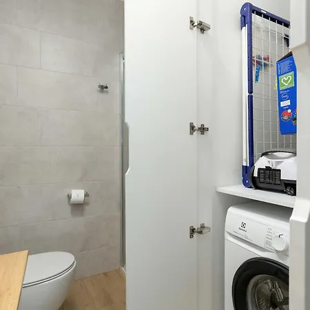 Baltic With Pool & Balcony By Renters דירה *