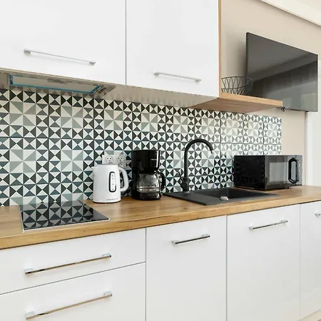 דירה Baltic With Pool & Balcony By Renters פוביירובו