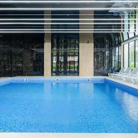 Baltic With Pool & Balcony By Renters Apartman *