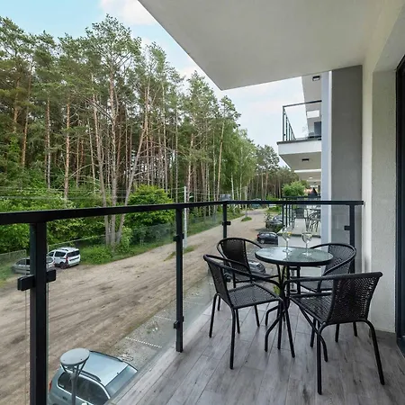Baltic With Pool & Balcony By Renters Apartman Pobierowo