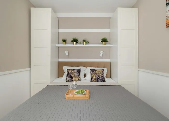 Baltic With Pool & Balcony By Renters Поберово