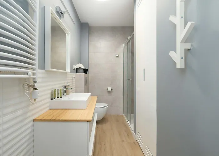 Baltic With Pool & Balcony By Renters Апартаменты Поберово