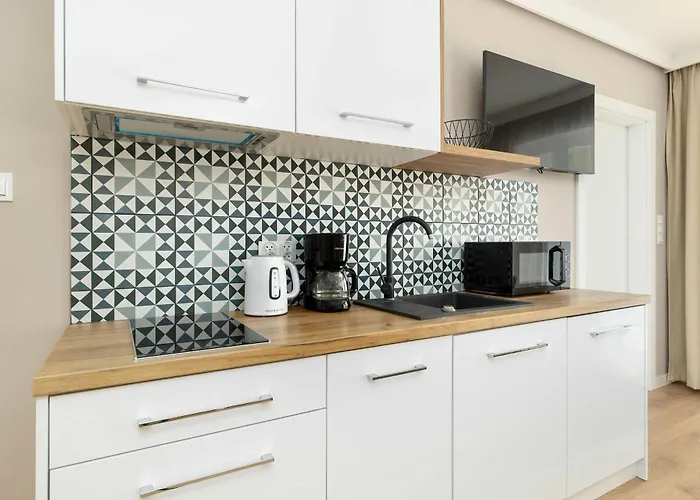 Апартаменты Baltic With Pool & Balcony By Renters Поберово