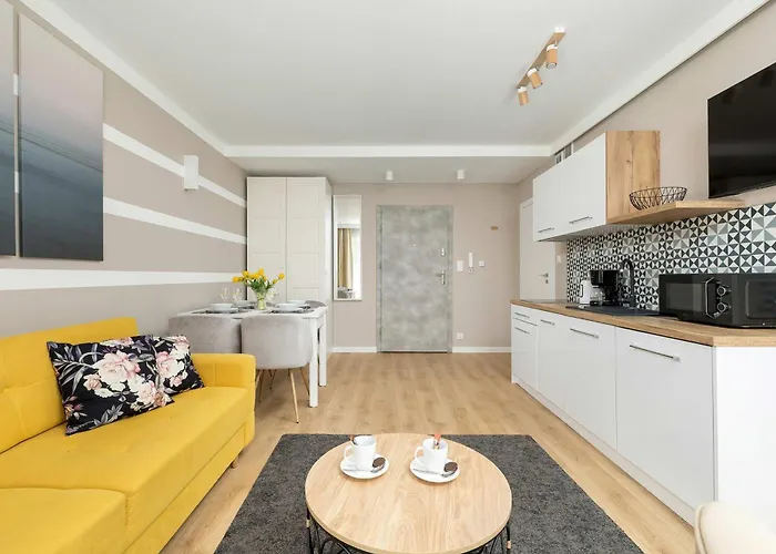 Baltic With Pool & Balcony By Renters